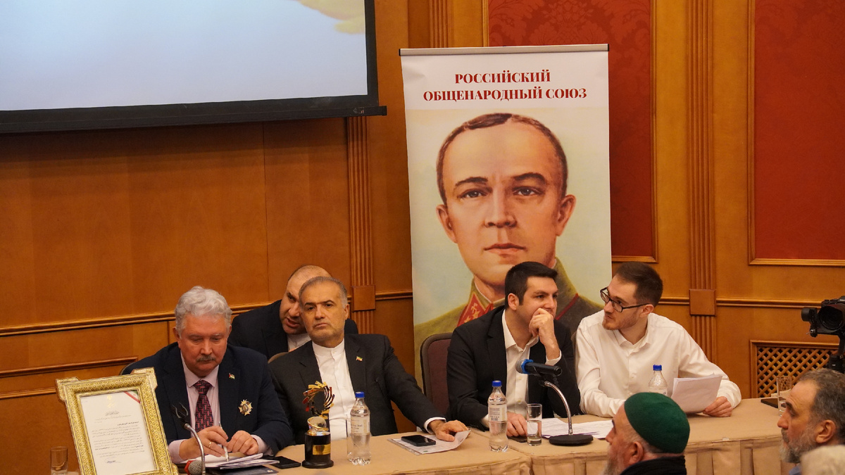 Сергей Бабурин, Посол Ирана Джелал Казими, лидер турецкой партии "Ватан" (Родина)... 