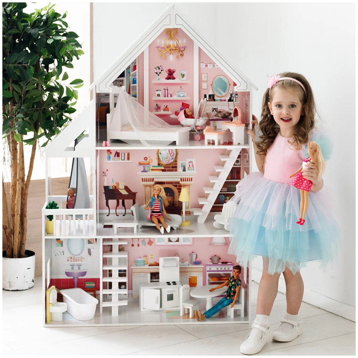 кукольный домик с мебелью-картинка из свободного доступа