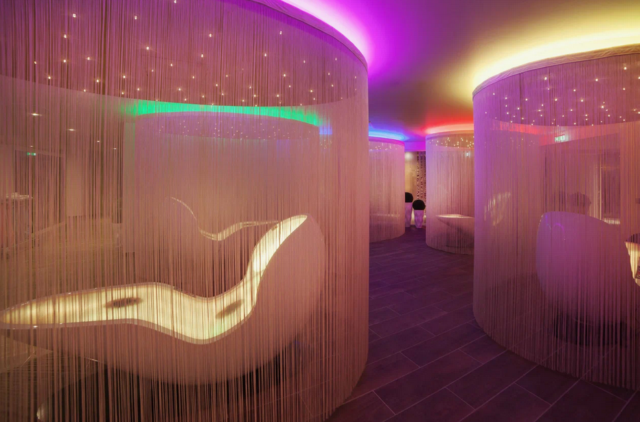 Простой и стильный интерьер