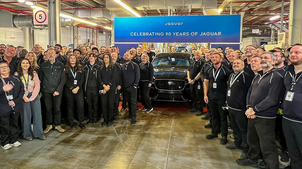 Последний Jaguar F-Pace SVR.📷Фото: jaguarenthusiastsclub