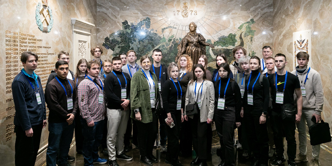 Студенты ИТОМ побывали на зимней школе в Санкт-Петербургском горном университете