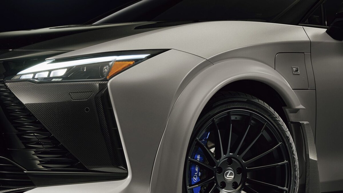    Lexus RZ 600e F SPORT Performance. Фото Toyota