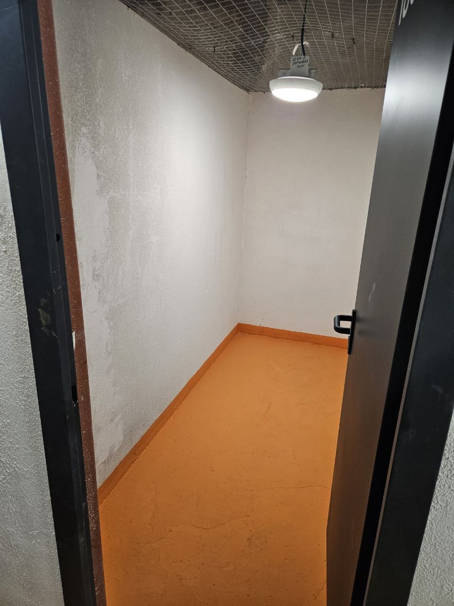 Фотография той самой кладовой, о которой пойдёт речь в статье.  Люблю, когда с помощью моего профессионализма люди приумножают свой капитал.