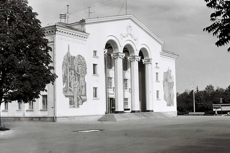 Дом Культуры ЗИП, ныне Екатерининский ЗАГС