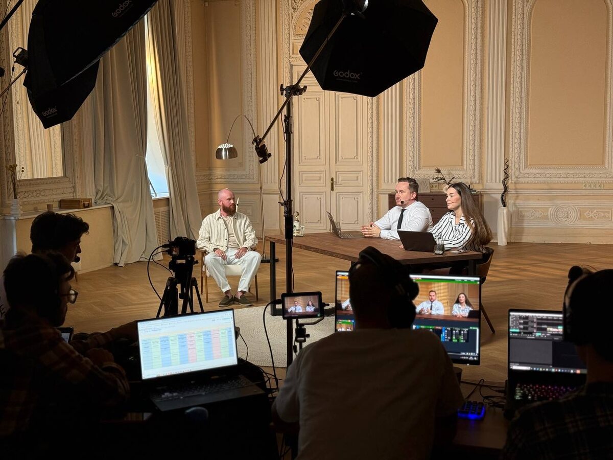 Съёмка подкаста в студии Камертон