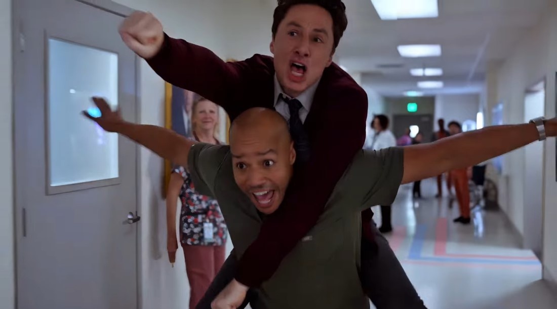     Кадр из сериала «Клиника» (2026)