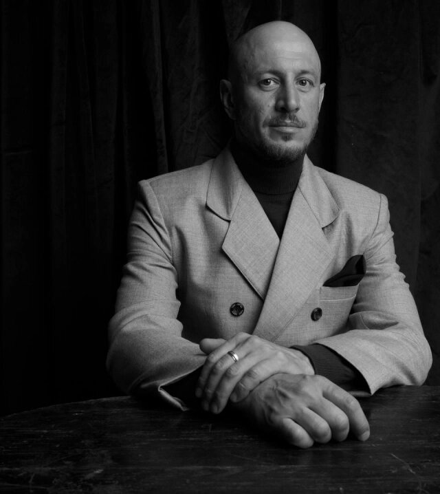    Дмитрий дарит детям праздник уже 15 лет. Фото: Из личного архивa