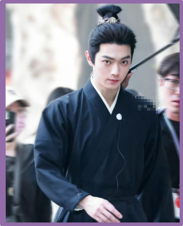 Актер Сюй Кай.