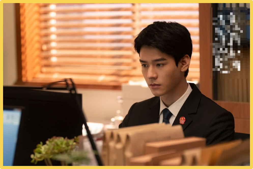 Китайский актер Гун Цзюнь.