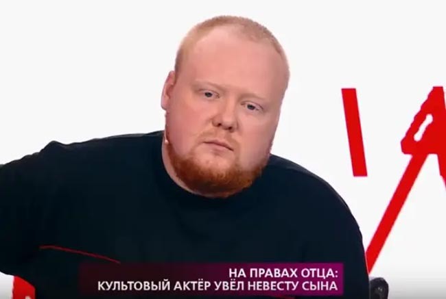 https://www.eg.ru/showbusiness/3972382-aleksandr-semchev-stal-horoshim-otcom-lish-dlya-mladshego-naslednika/