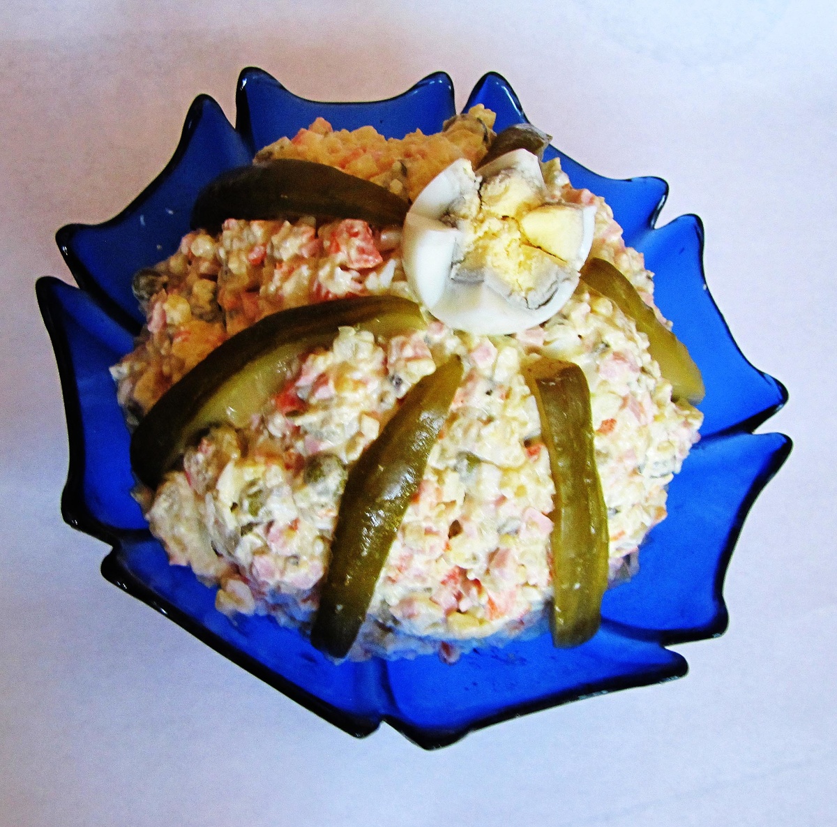    Бюджетный оливье. 248 р. за кг.