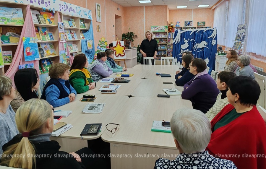     Библиотека как центр диалога: главный редактор "Славы працы" – о приоритетах ВНС