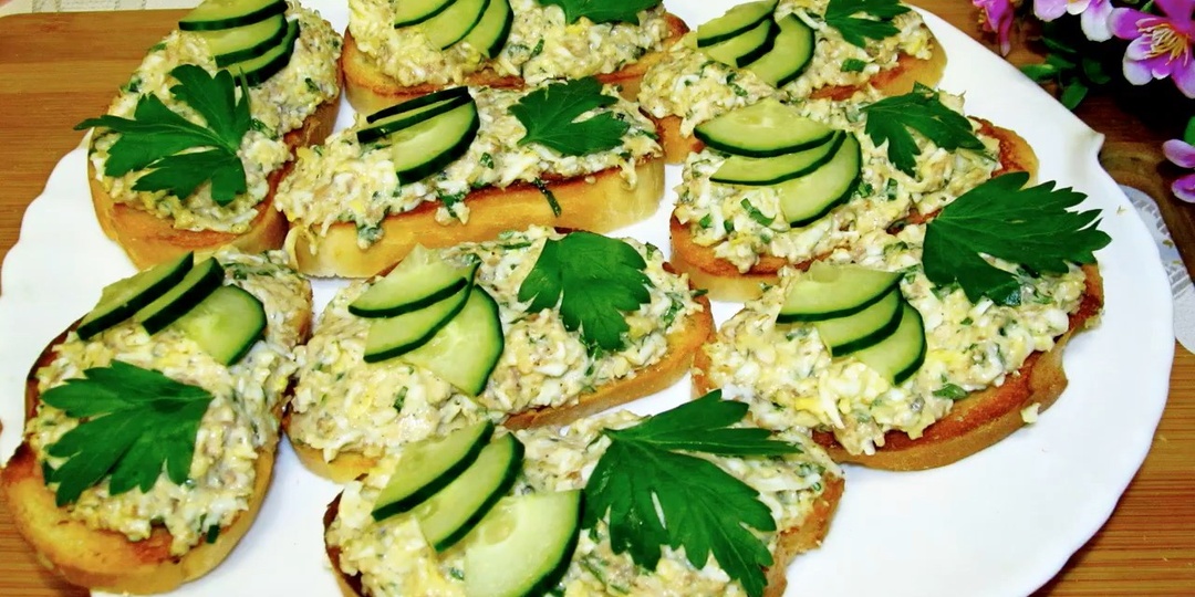 Вкусные бутерброды, палочка-выручалочка для всех у кого мало свободного времени.