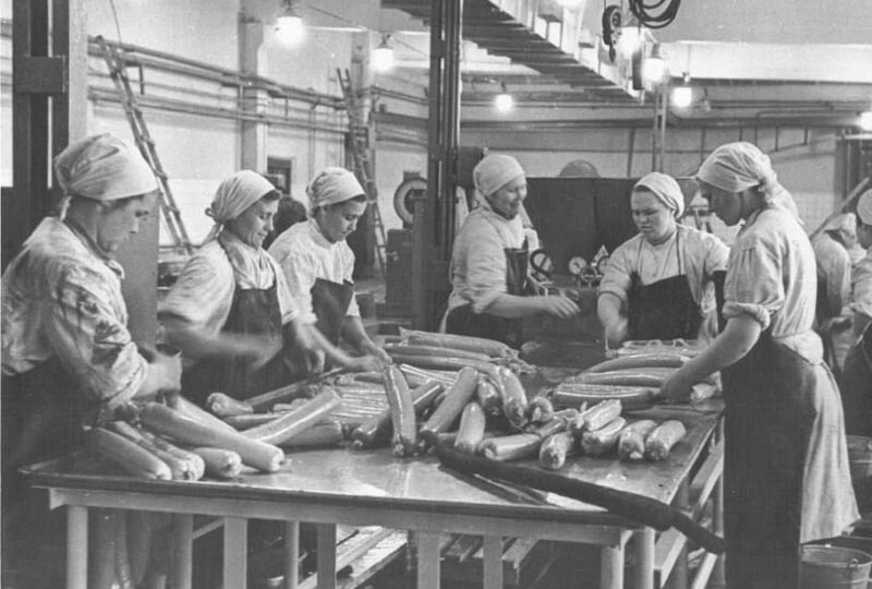 Рецепт оливье по снимкам из нашего архива