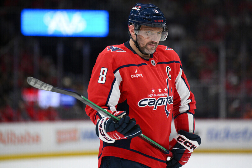     Александр Овечкин в игре с "Рейнджерс" в 9-й раз подряд ушел со льда без гола / фото: AP