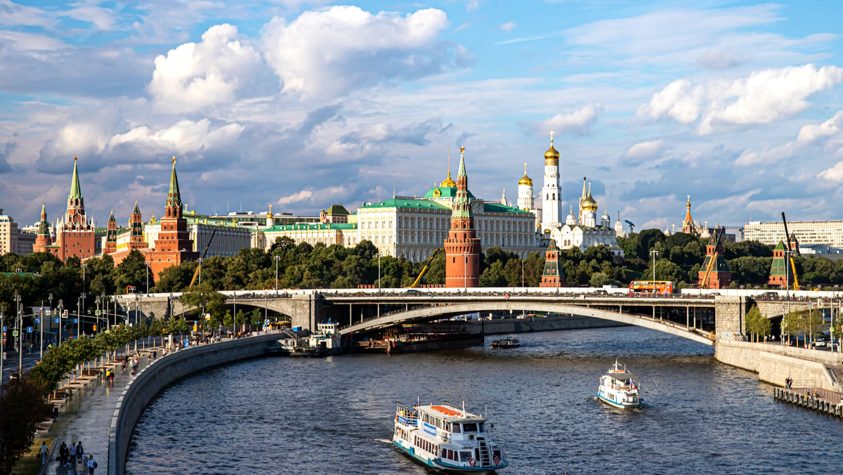     Viktor SOLOMONIK/Unsplash