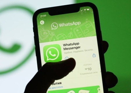    «Вы — новая нефть, что с нефтью происходит в процессе крекинга, знаете?» Что говорят об иностранных мессенджерах в России, и при чём тут Max