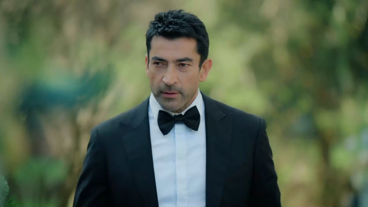 кадр из сериала «Семья — это испытание»