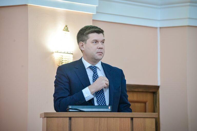    В Оренбурге нужна муниципальная УК для брошенных домов Алла Черкесатова