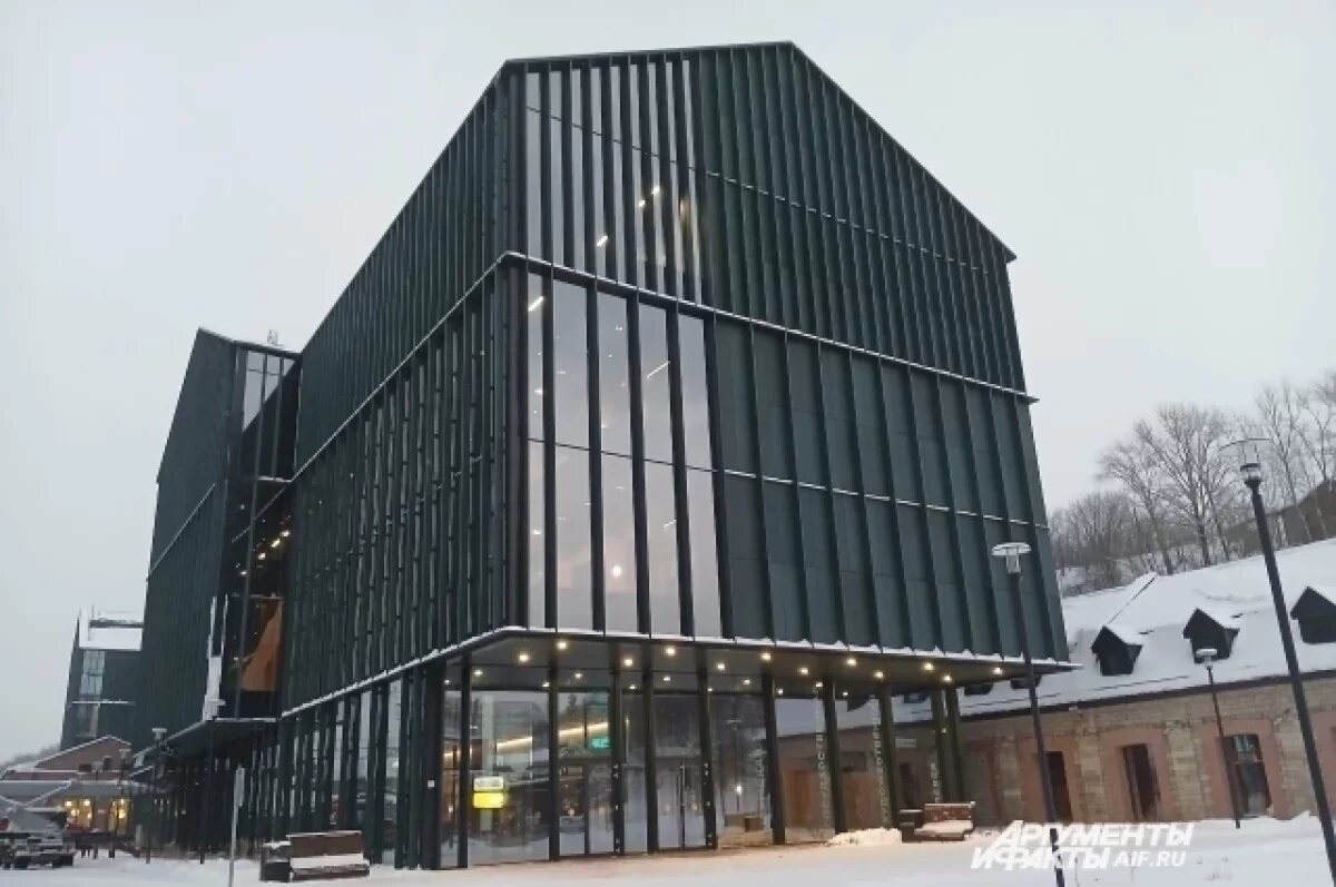    Галерея проводит экскурсии по новому зданию до конца декабря