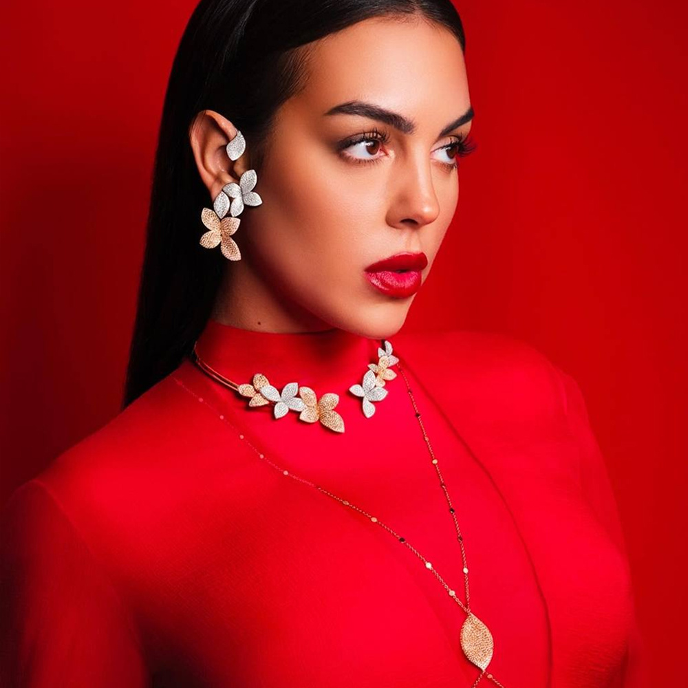 Джорджина Родригес в украшениях Pasquale Bruni Giardini Segreti и Aleluia из розового и белого золота с бриллиантами