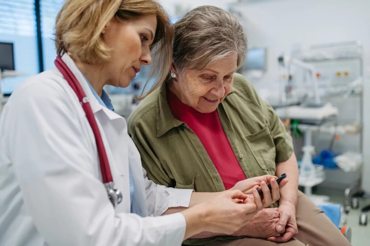    Пациенты могут наблюдаться и проходить лечение в одном и том же месте, не обращаясь к разным врачам в разных отделениях.