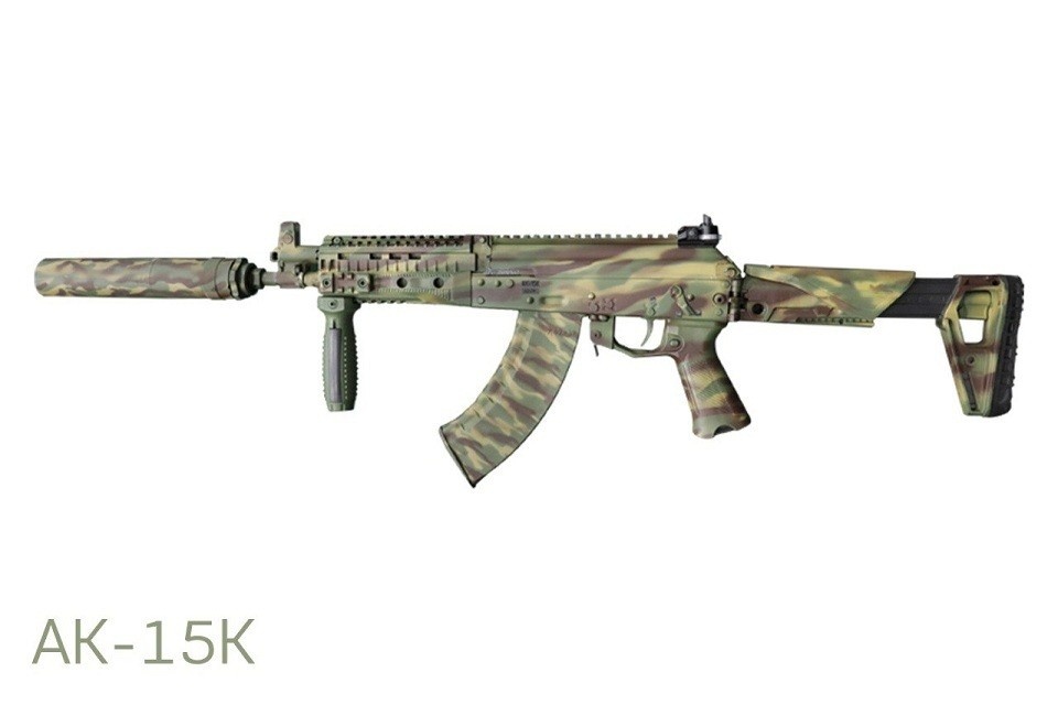    «Калашников» рассказал о новых поставках АК-15К в расцветке мультикам Фото: из Telegram-канала концерна «Калашников»