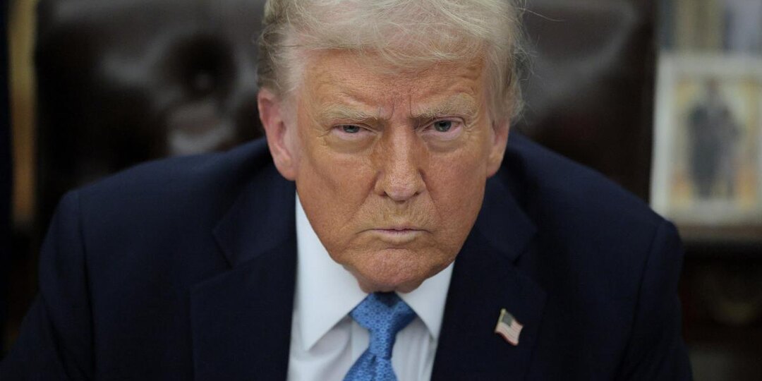 «97% против меня»: Трамп атакует американские СМИ