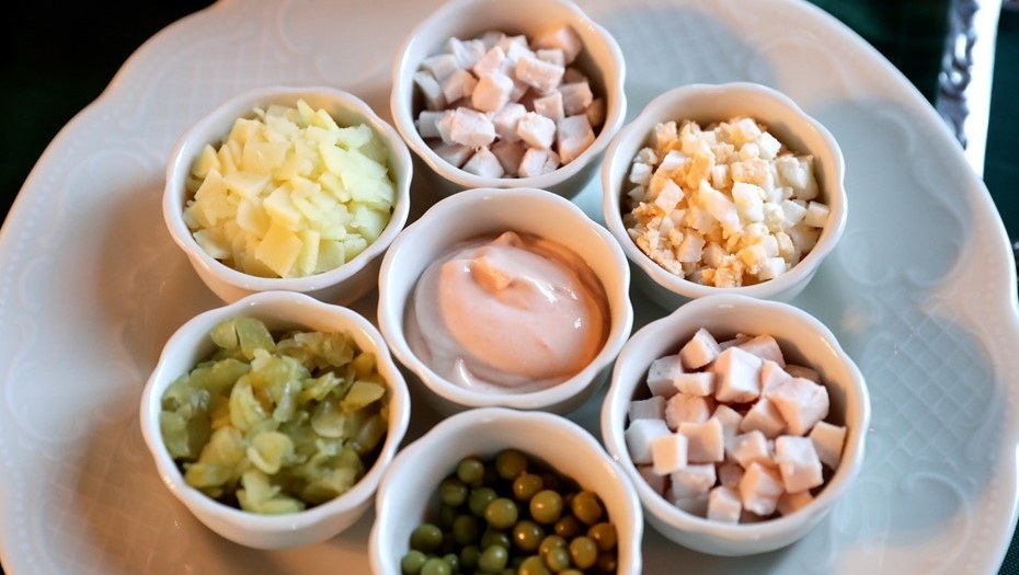    В комздраве Петербурга дали совет, как сделать ПП-оливье Автор фото: Донат Сорокин/ТАСС