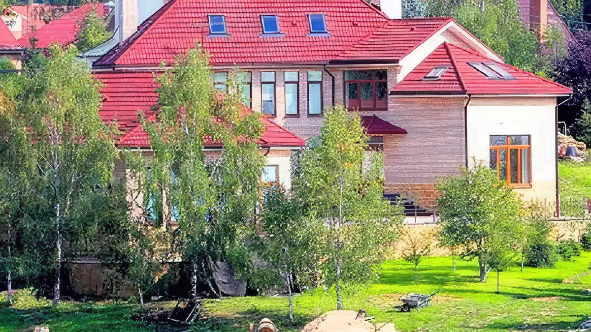 Недвижимость Ларисы Долиной: от Москвы до Юрмалы