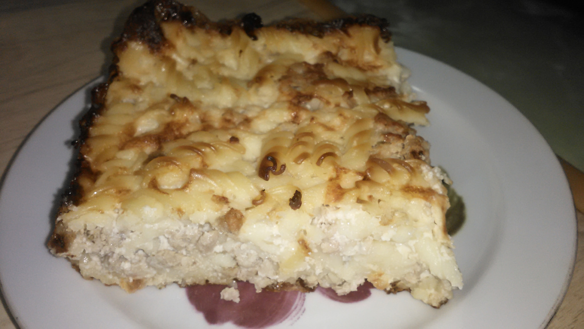 Макаронная запеканка с мясным фаршем.