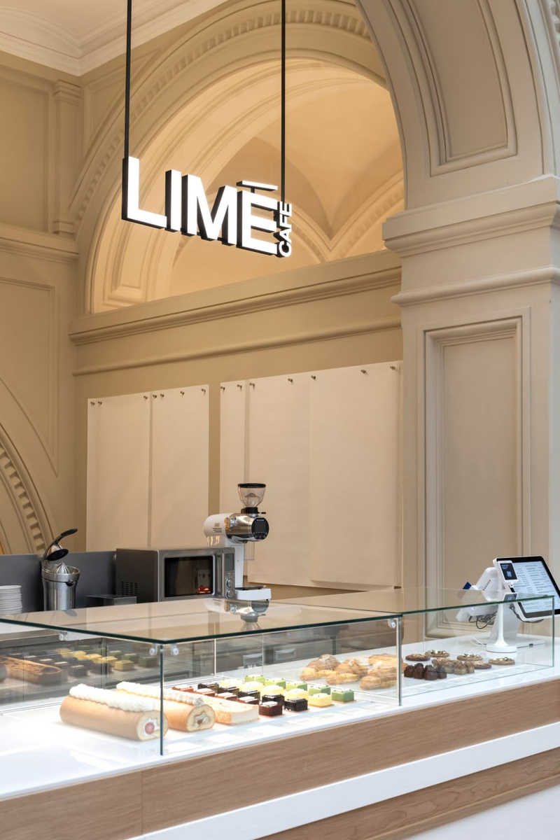    LIME, LIME Cafe, ГУМ, LIME Cafe в ГУМе, кофейни брендов, авторские десерты, кофейня лайм, лайм кафе