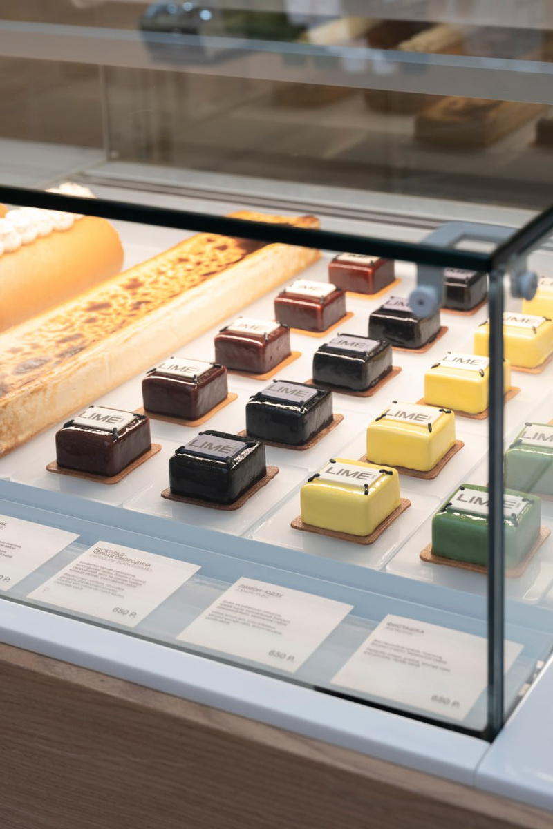    LIME, LIME Cafe, ГУМ, LIME Cafe в ГУМе, кофейни брендов, авторские десерты, кофейня лайм, лайм кафе