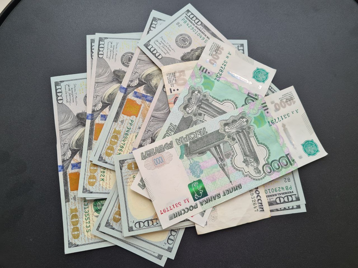 Доллар стоит покупать, пока он не утратил своего доминирования в мире
Фото:
Татьяна Воробьёва / ForPost