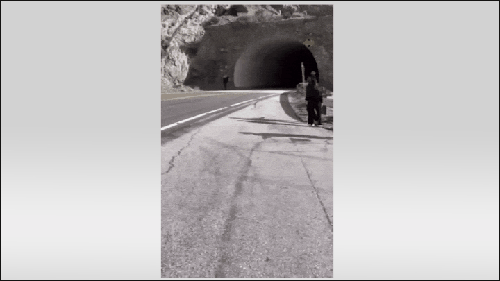    Очевидцы засняли роковой момент. Видно, что в шоке, свидетель ДТП хватается за голову. Видео: ТГ-канал @stormdaily