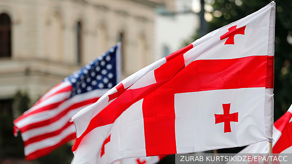     Фото: ZURAB KURTSIKIDZE/EPA/ТАСС   
 Текст: Дмитрий Александров, Тбилиси