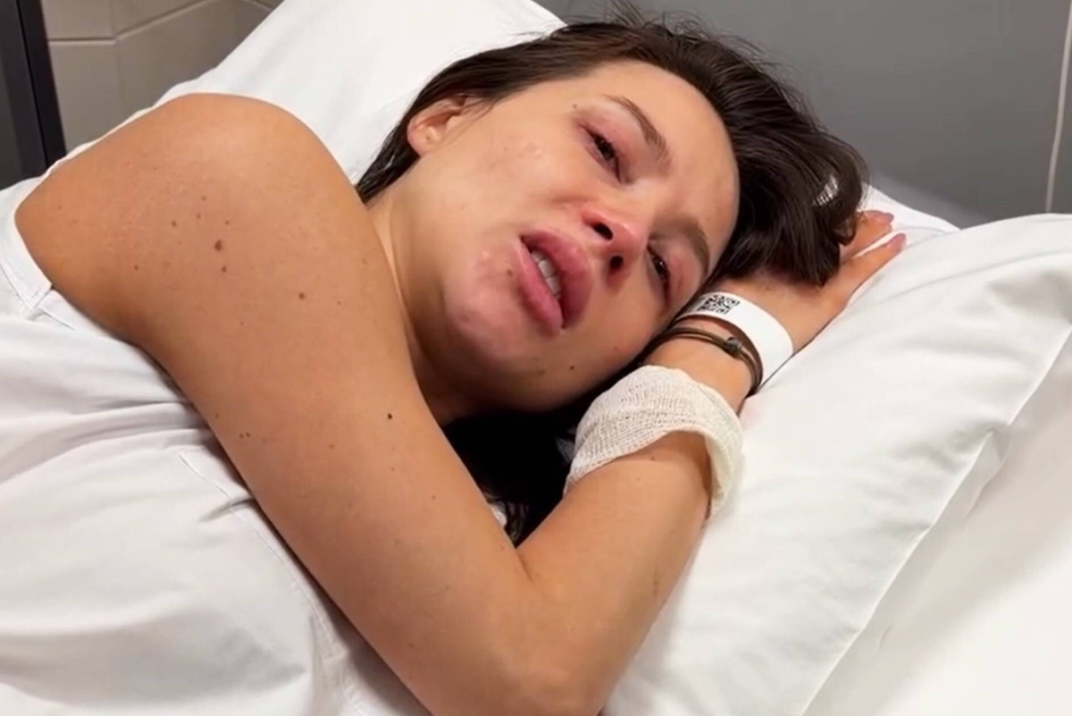     «Угроза прерывания беременности»: жених Лерчек заявил, что ее экстренно госпитализировали