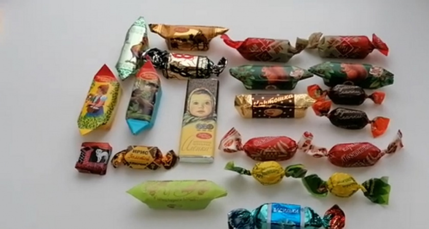  Конфеты из новогодних подарков. Фото из свободных источников
