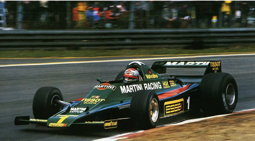 Неудача с радикальным Lotus 80, у которого изначально не было ни переднего, ни заднего антикрыла, подтолкнула Lotus к поиску способов решения проблемы «порпоинта» и максимального усиления эффекта земли. [Источник: Crazylenny2]
