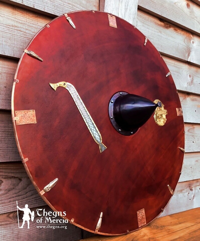 Щит прекрасности невероятной.