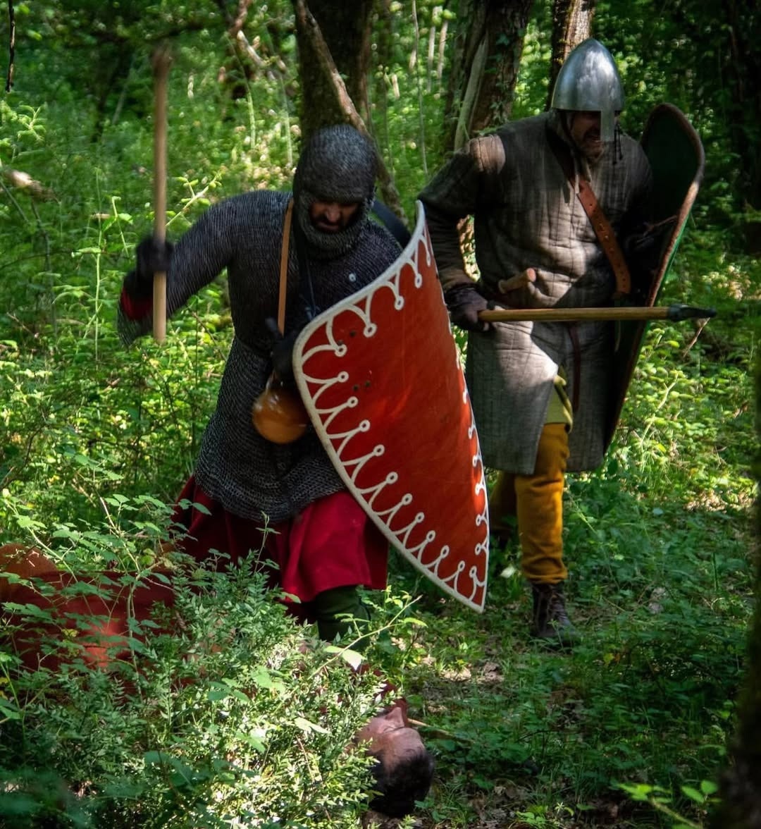 Дайайте поговорим про щиты.