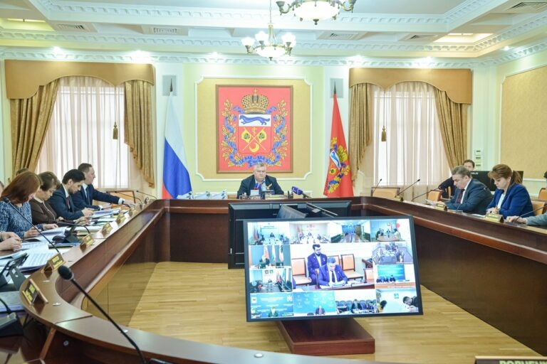    В Оренбуржье утвердили программу развития молочного скотоводства до 2030 года Оренбуржье