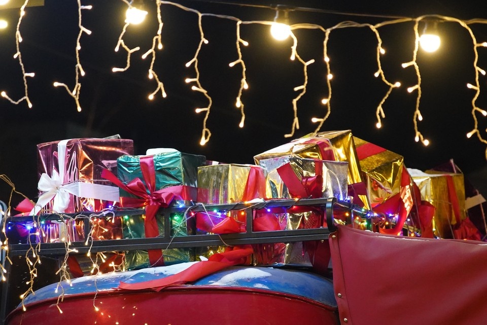    Дончане все чаще задумываются о том, как приятно удивить родных, близких и коллег. Дина Иванова