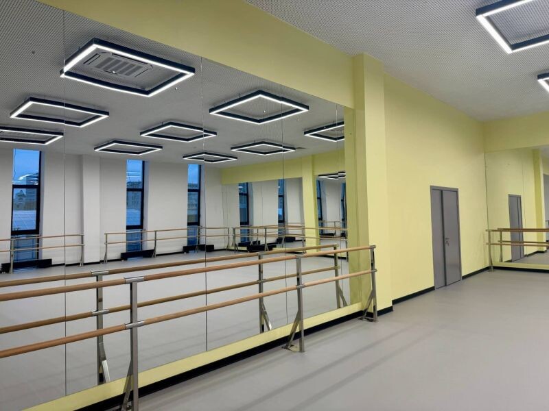 Листайте вправо, чтобы увидеть больше изображений