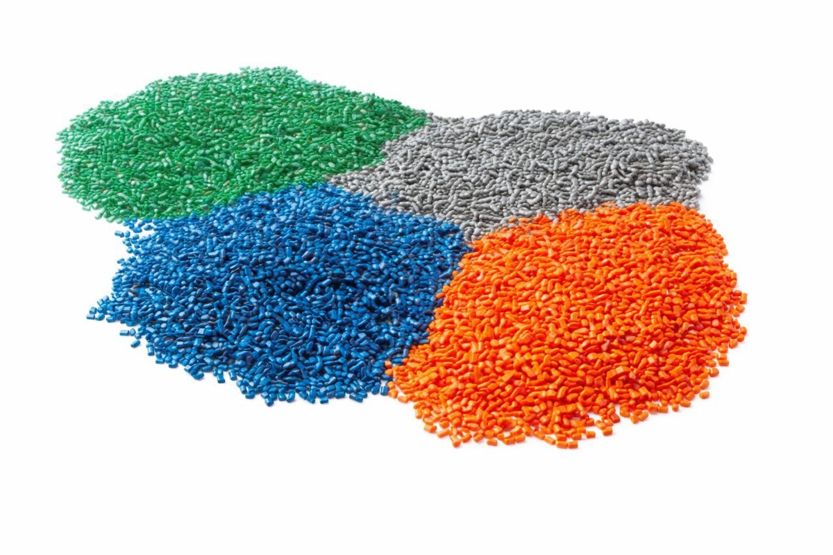 Инженерный пластик PBT301- G20          Нейлон PA 66