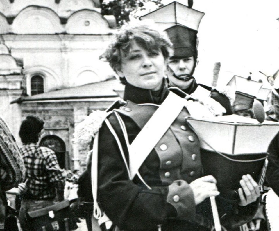    На съемках фильма "Багратион". Татьяна в форме улана. Фото - архив Татьяны Бочаровой.