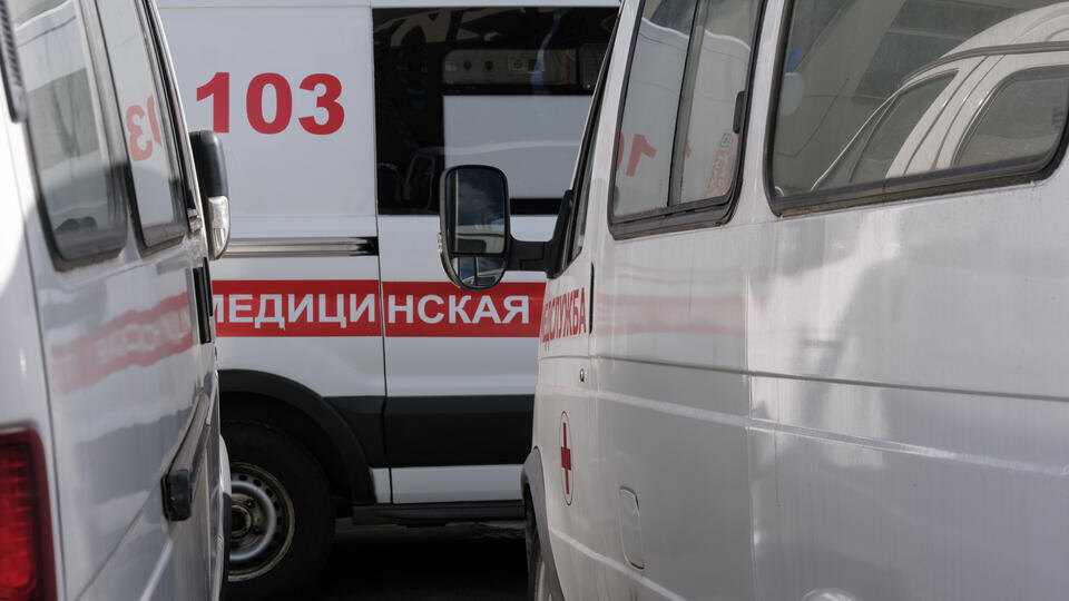     Два человека пострадали при взрыве газового баллона на стройке на юге Москвы ИЗВЕСТИЯ/Сергей Виноградов