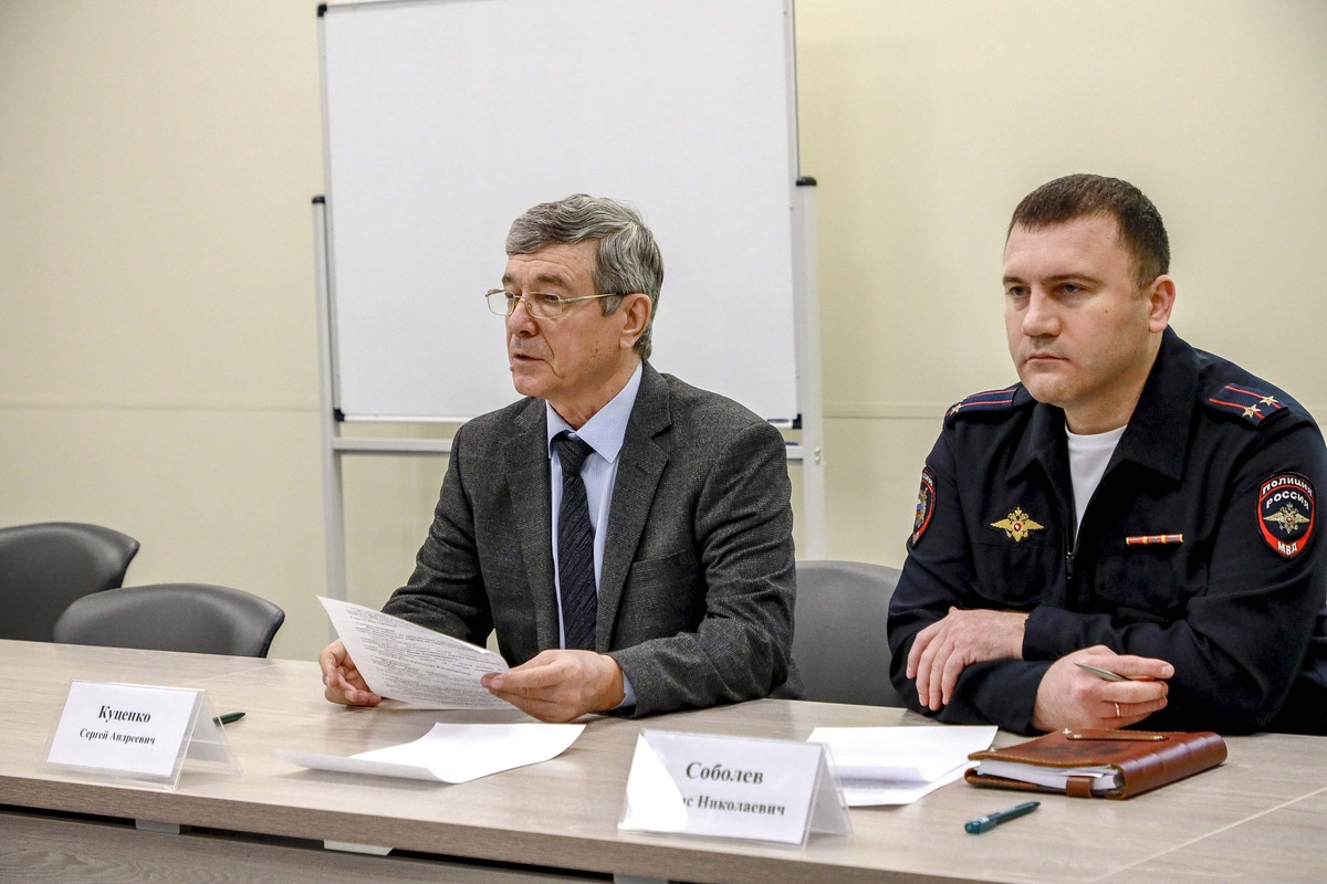    На заседании штаба народных дружин по итогам года Фото: Павел Комаров, nsknews.info