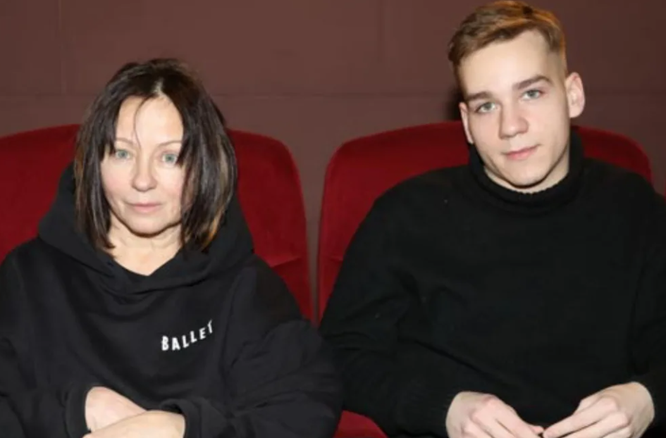 Евгения Добровольская с сыном Яном