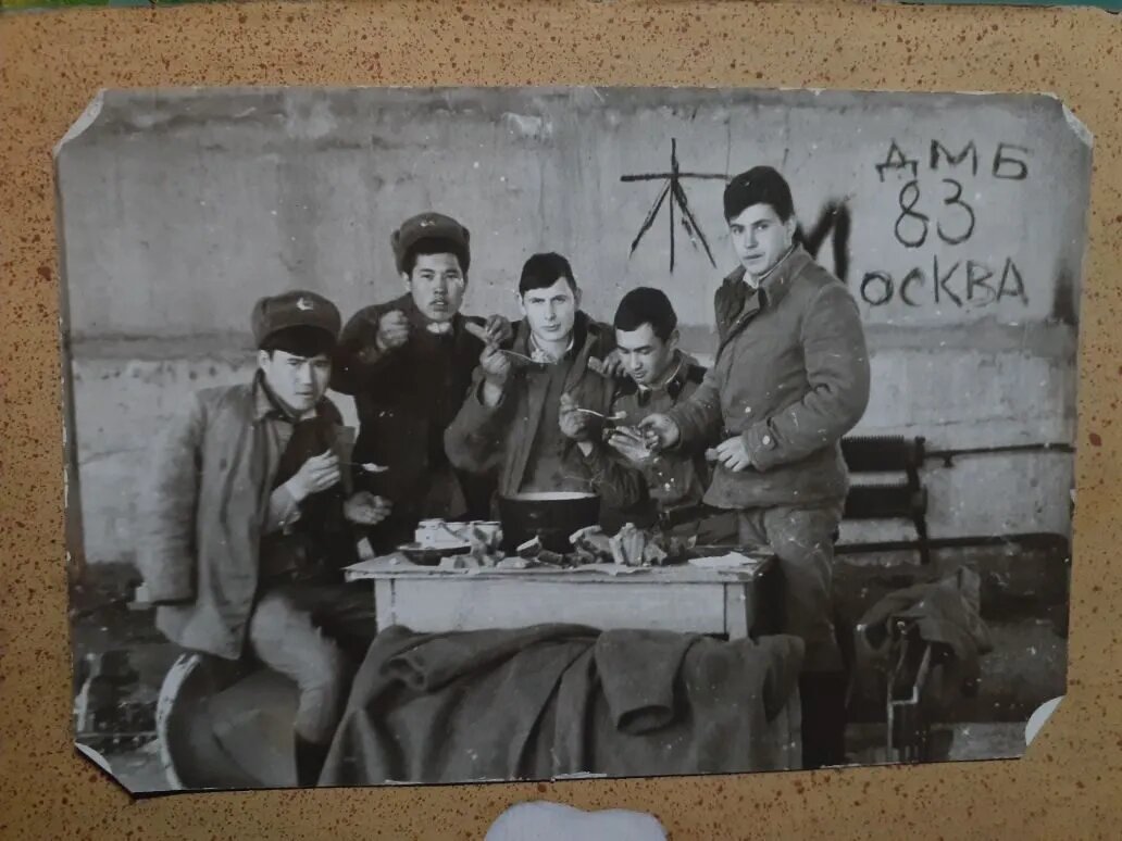 до боли знакомая картина...